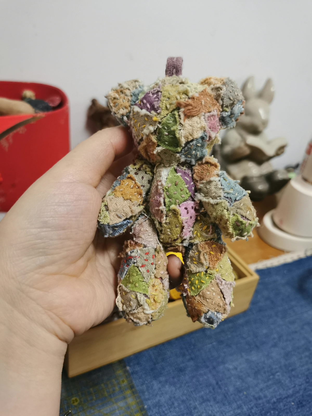 Ornement ourson en patchwork coton fait main