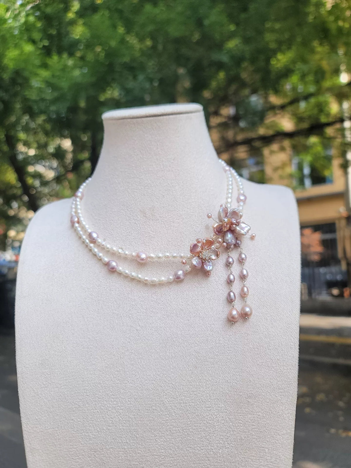 Collana Fiore a Doppio Filo con Perle Naturali