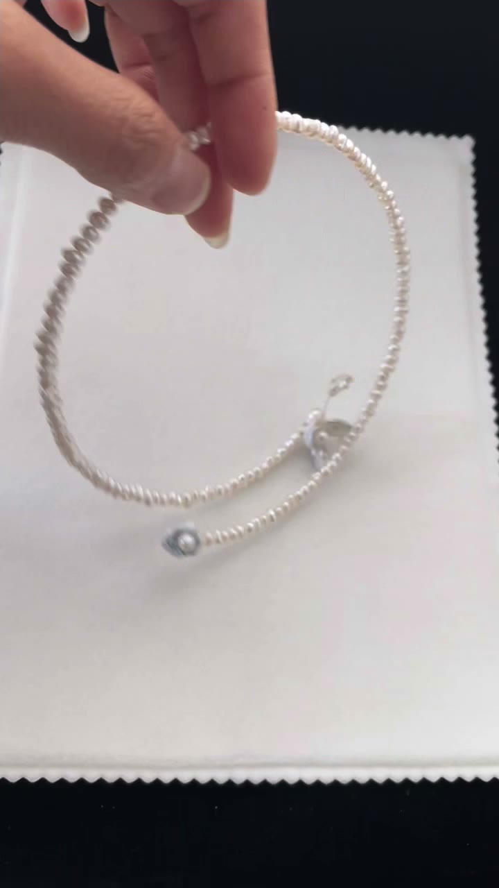 Silver Blue Floral Pearl Necklace