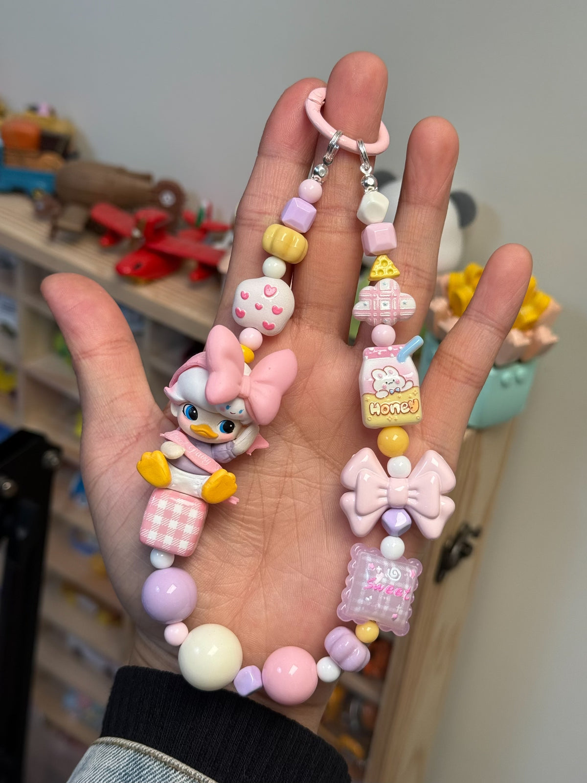 Daisy Duck Beaded Phone Charm Keychain