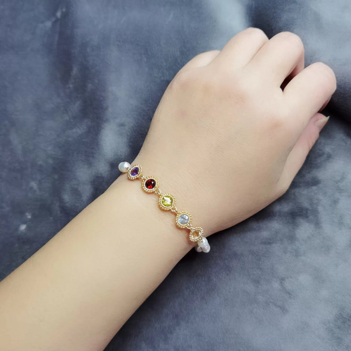 Pulsera de Piedras Preciosas Envuelta en Alambre