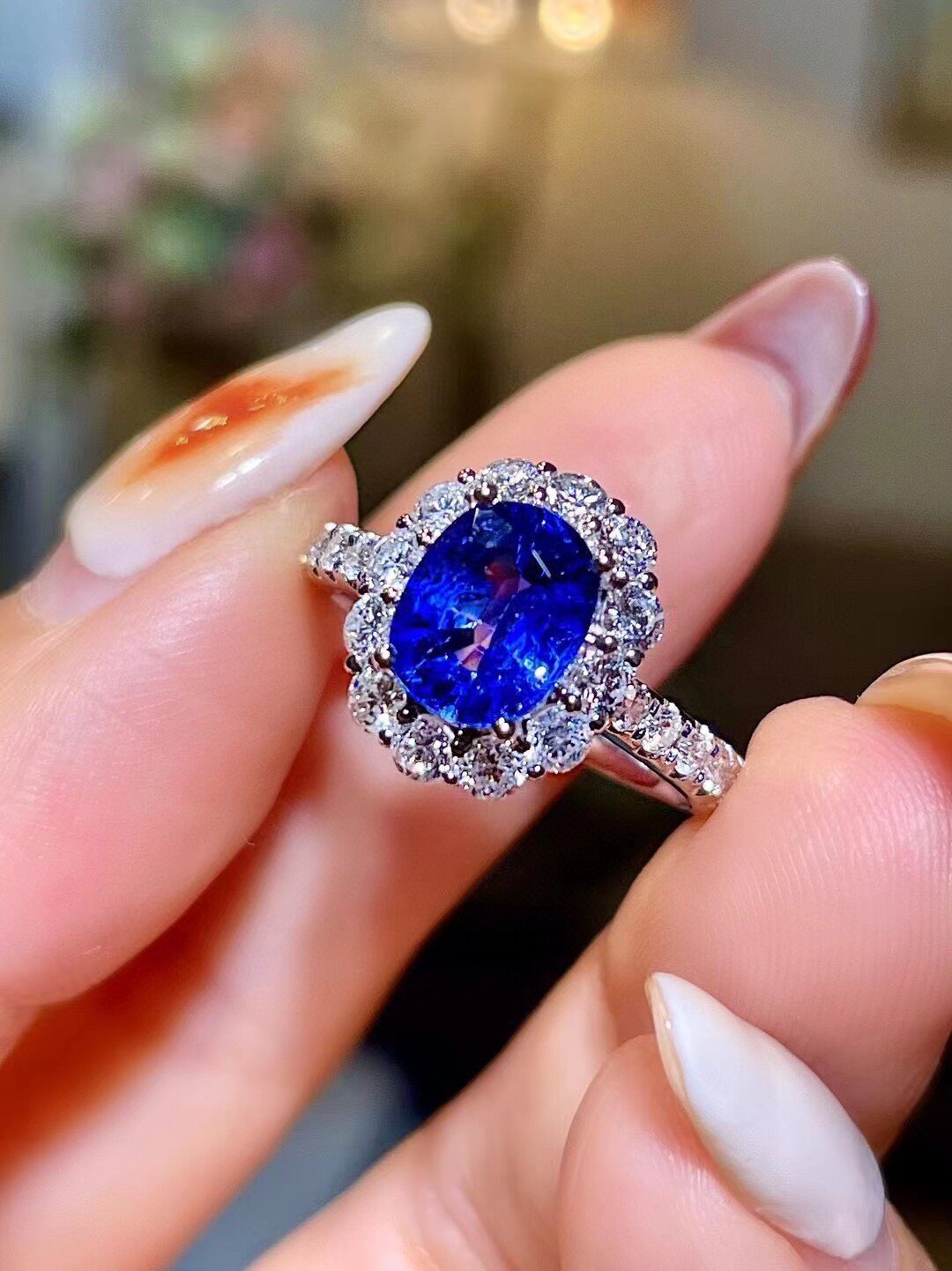 18K Gold Sapphire 1.90ct Diamond Halo Ring
