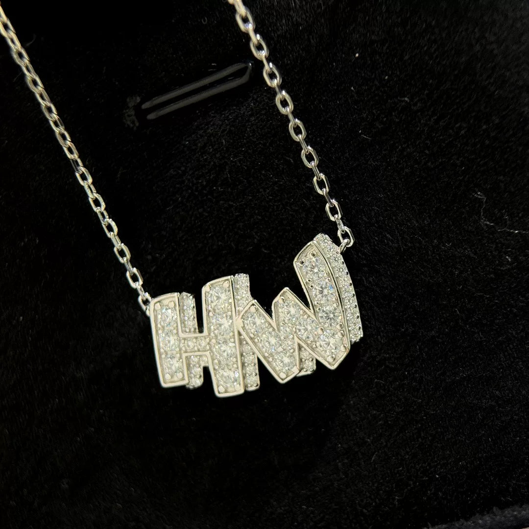 Colar de Letras HW S925 Banhado a Ródio