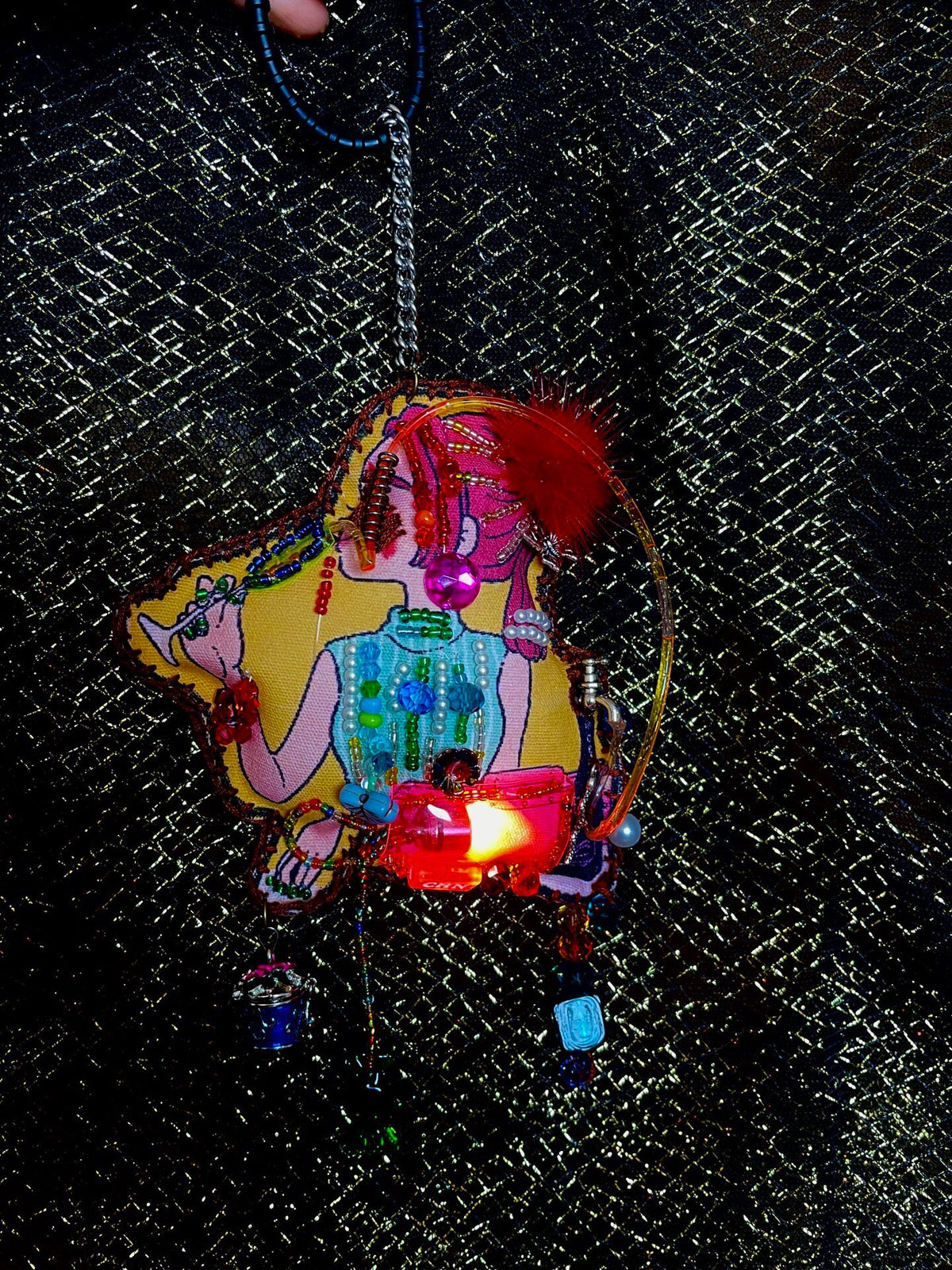 811878369079 - Image 1