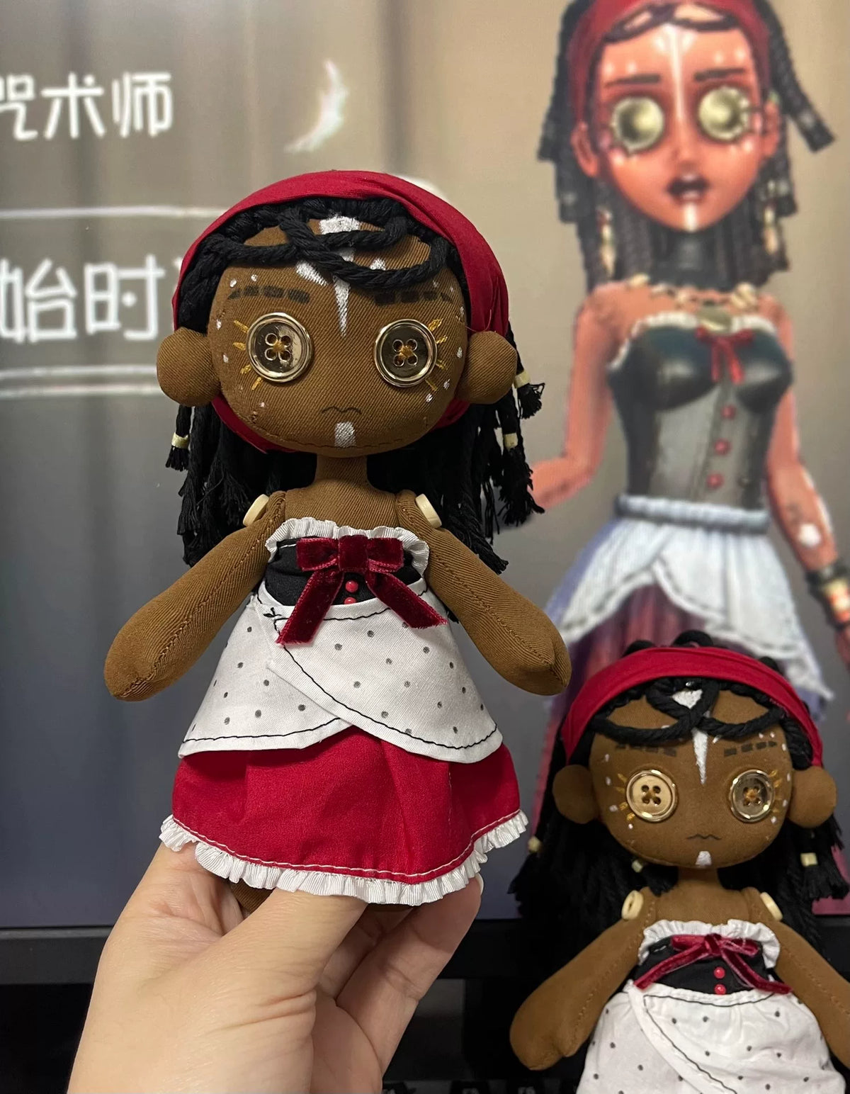 Handgefertigte Identity V Enchantress Plüschpuppe 17 cm