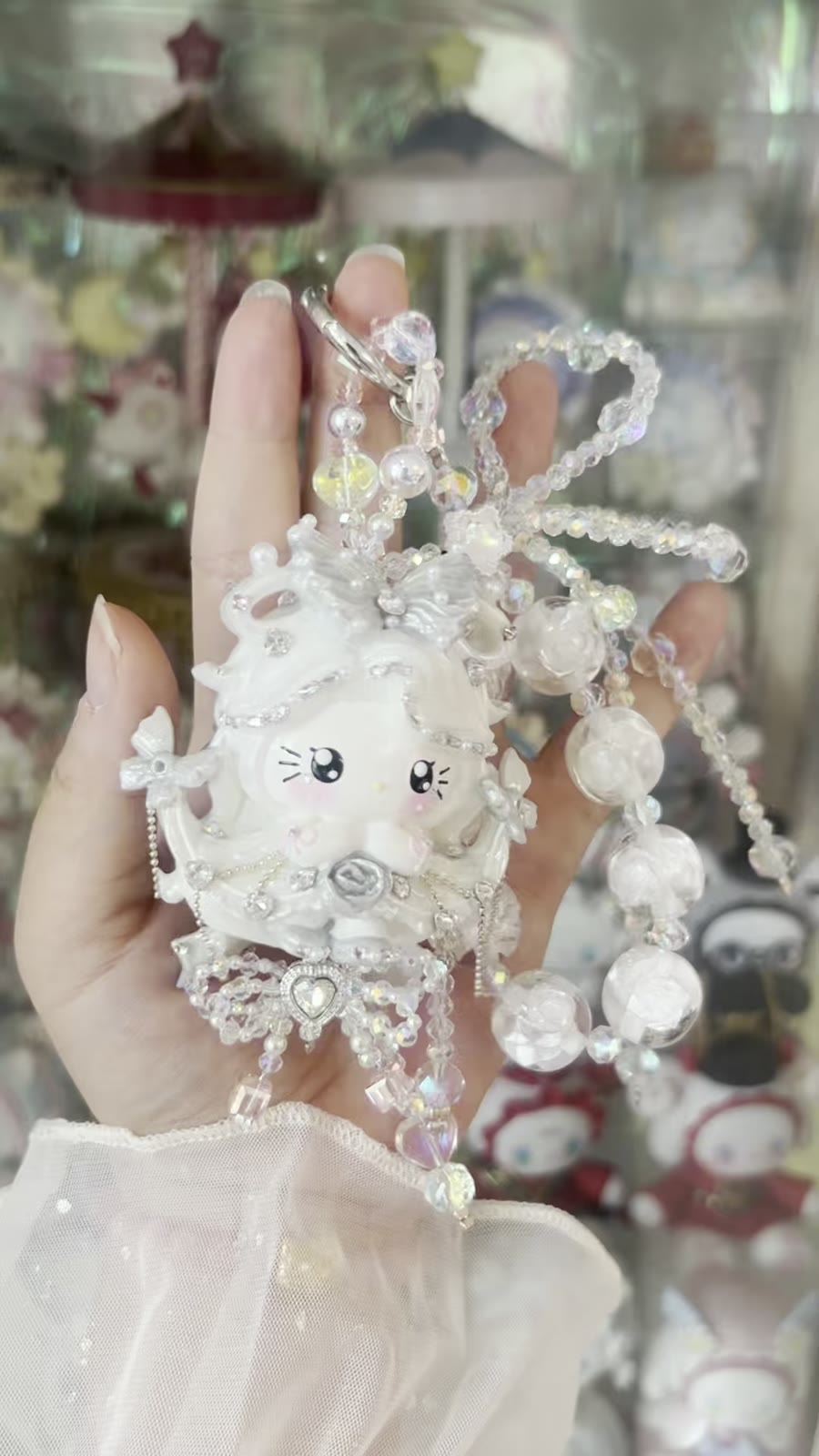Yuki Beads Cat Bag Charm with Crystal Flowers