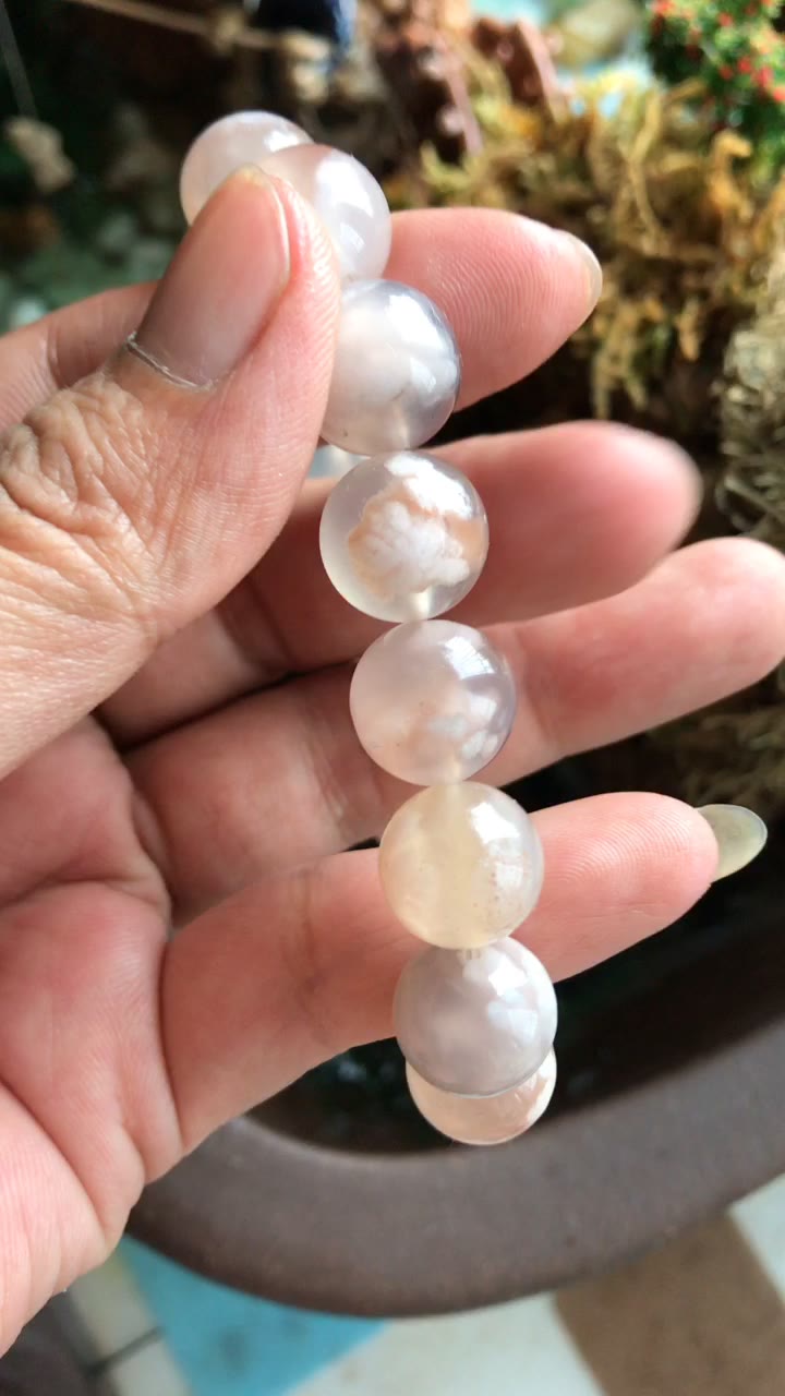 Bracelet de perles en agate fleur 12 mm