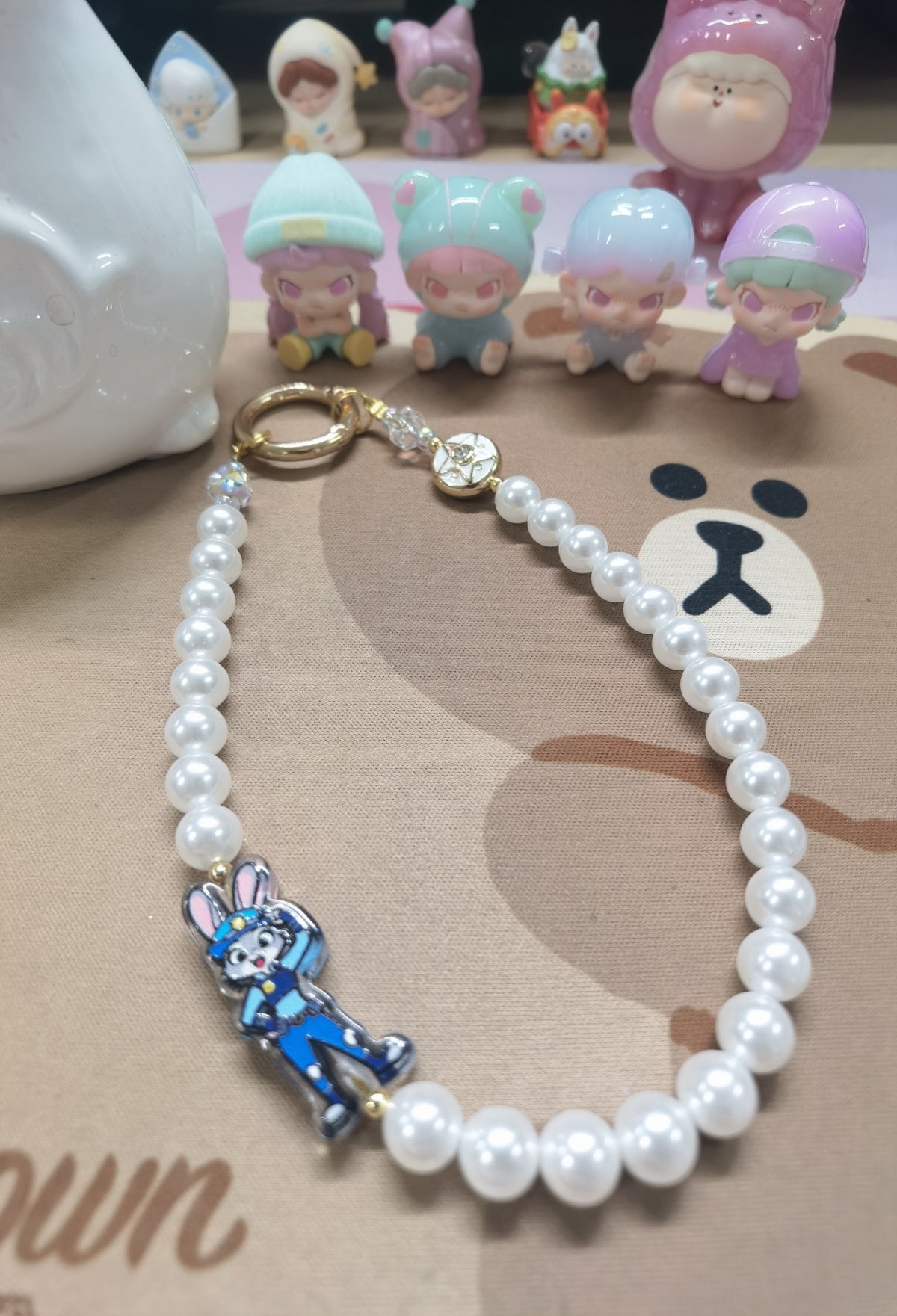 Pearl Rabbit Officer Bag Charm Chain