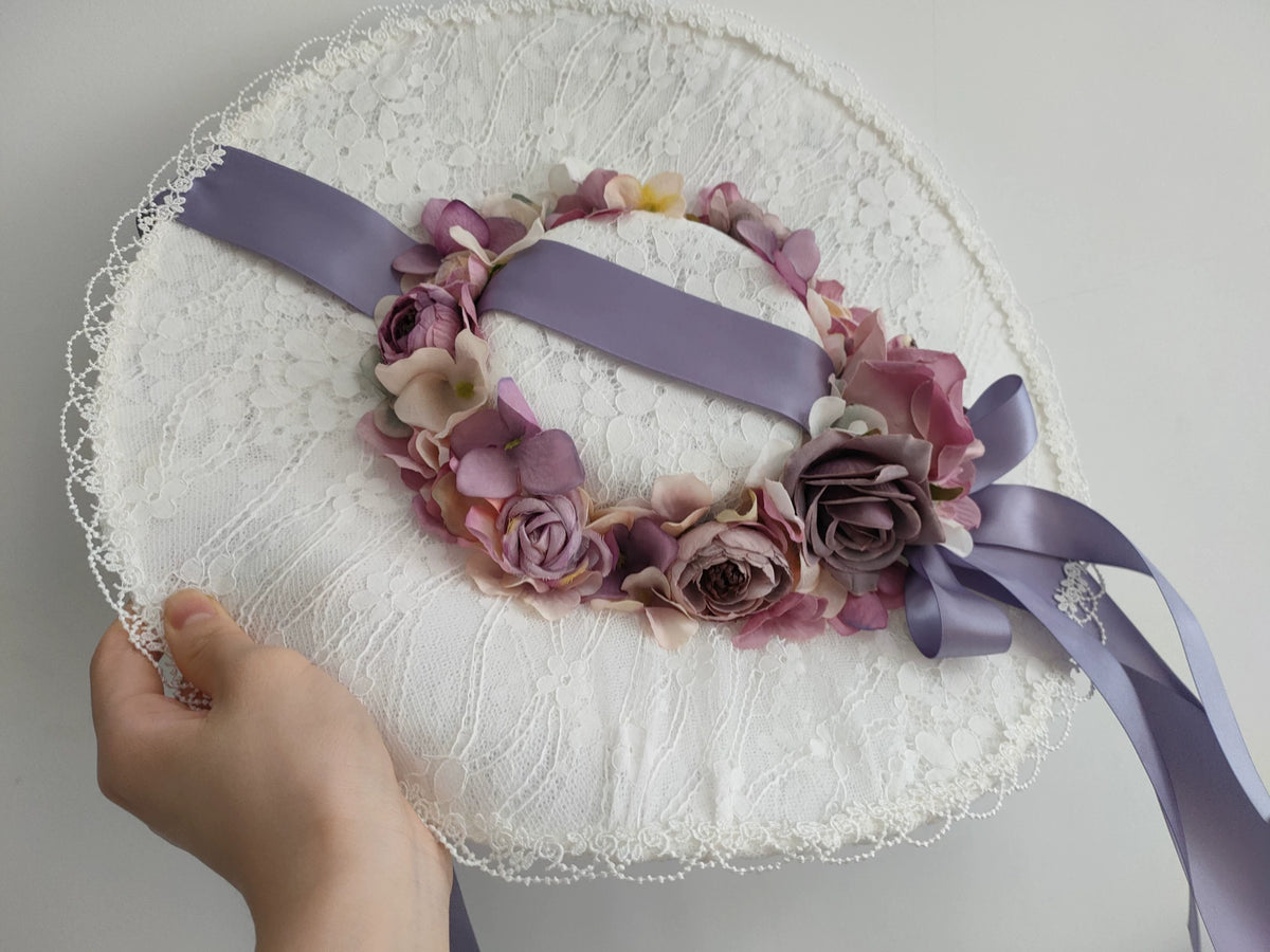 Cappello Lolita a Tesa Piatta in Pizzo Grigio-Viola con Cuffia