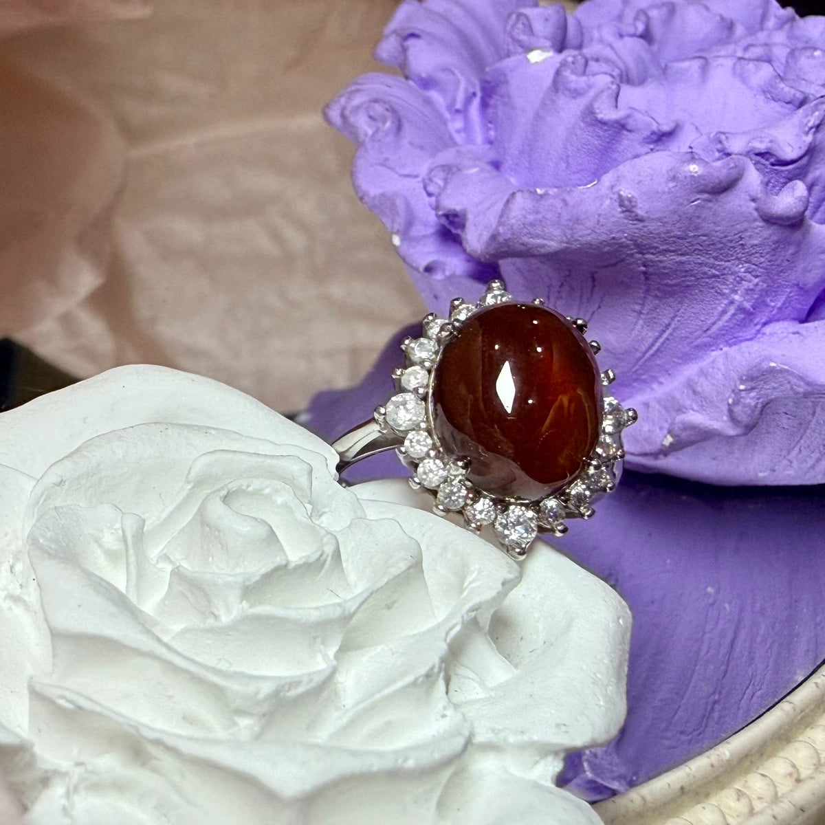 Bague argent 925 halo de grenat naturel cabochon