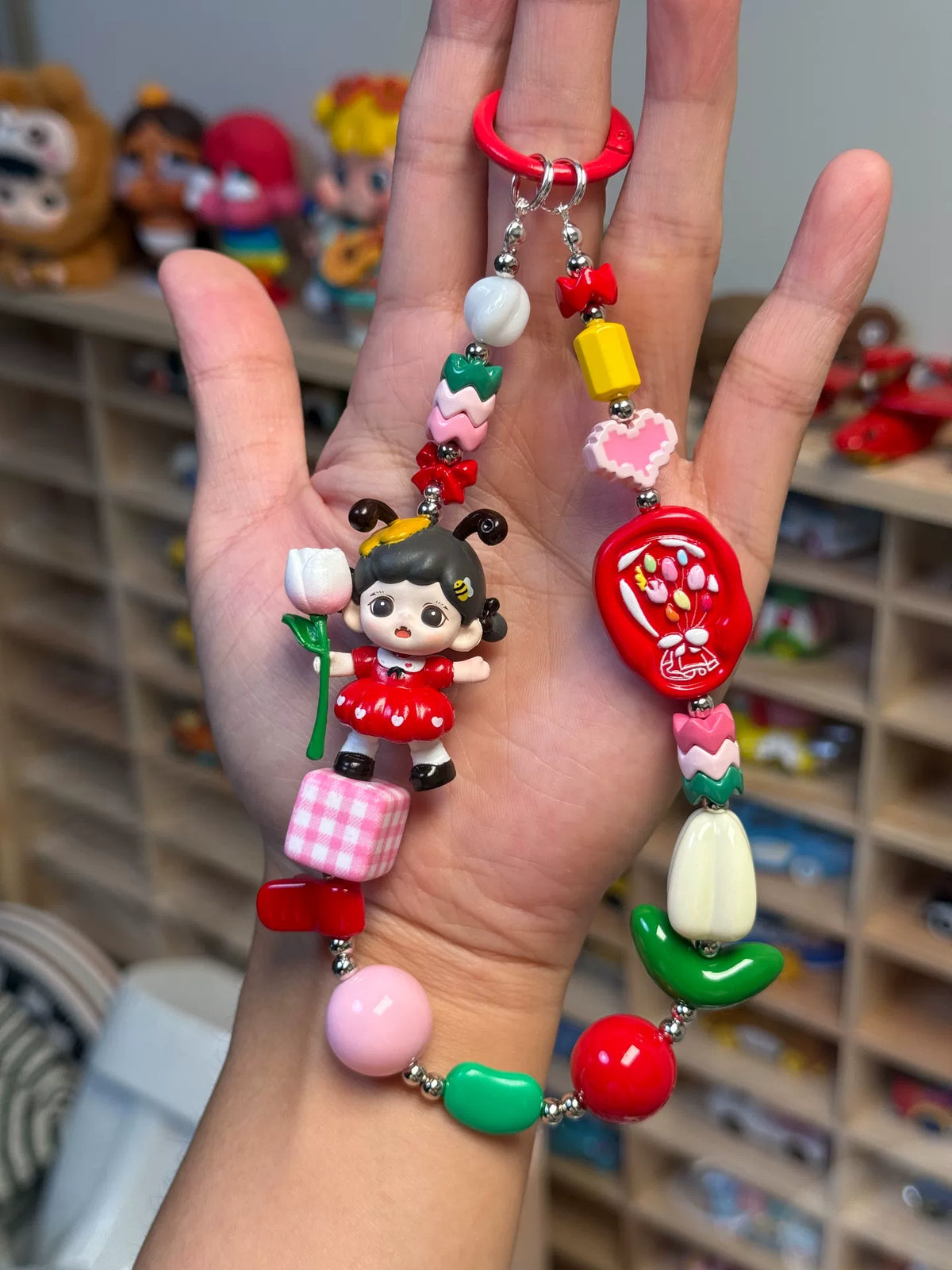 Acessório de Contas com Boneca para Telemóvel, Mala e Chaveiro