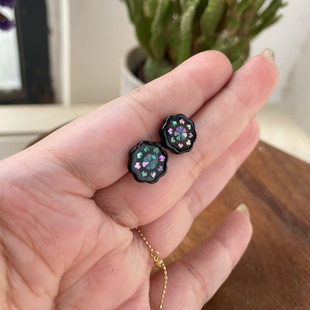 1073505524913 - Image 1