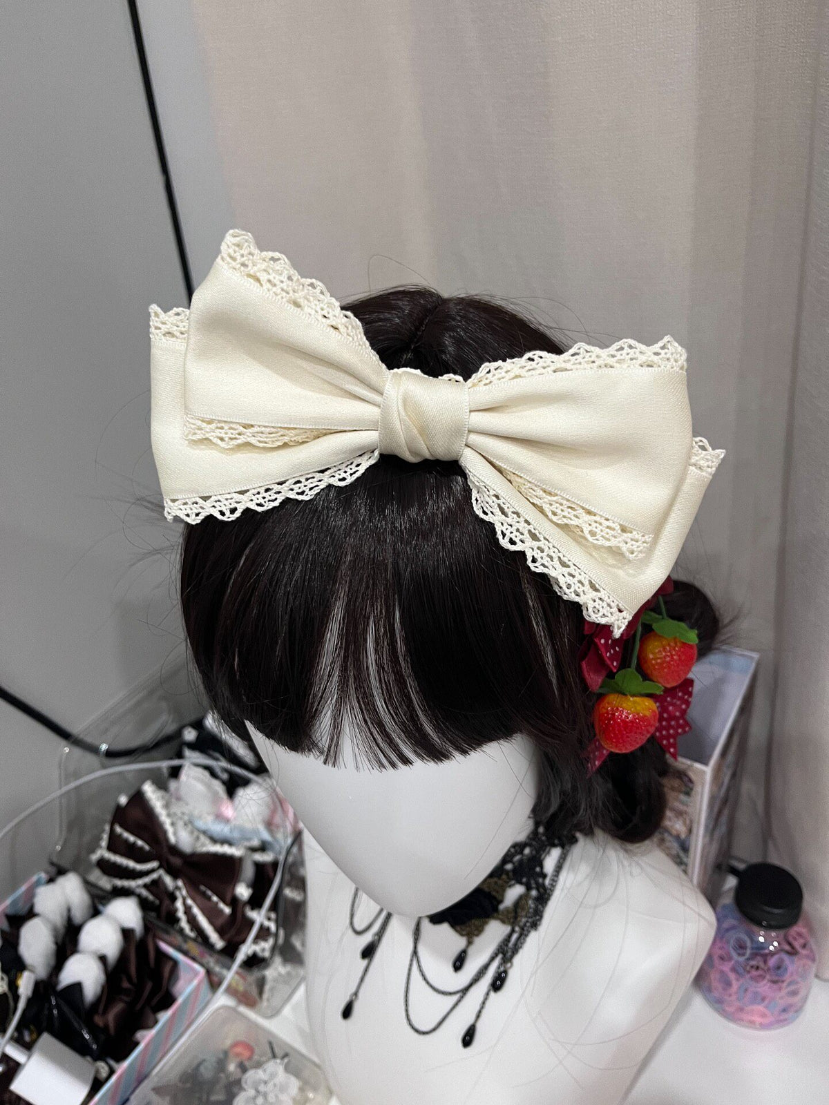 Cream Lace Trim Bow Headband
