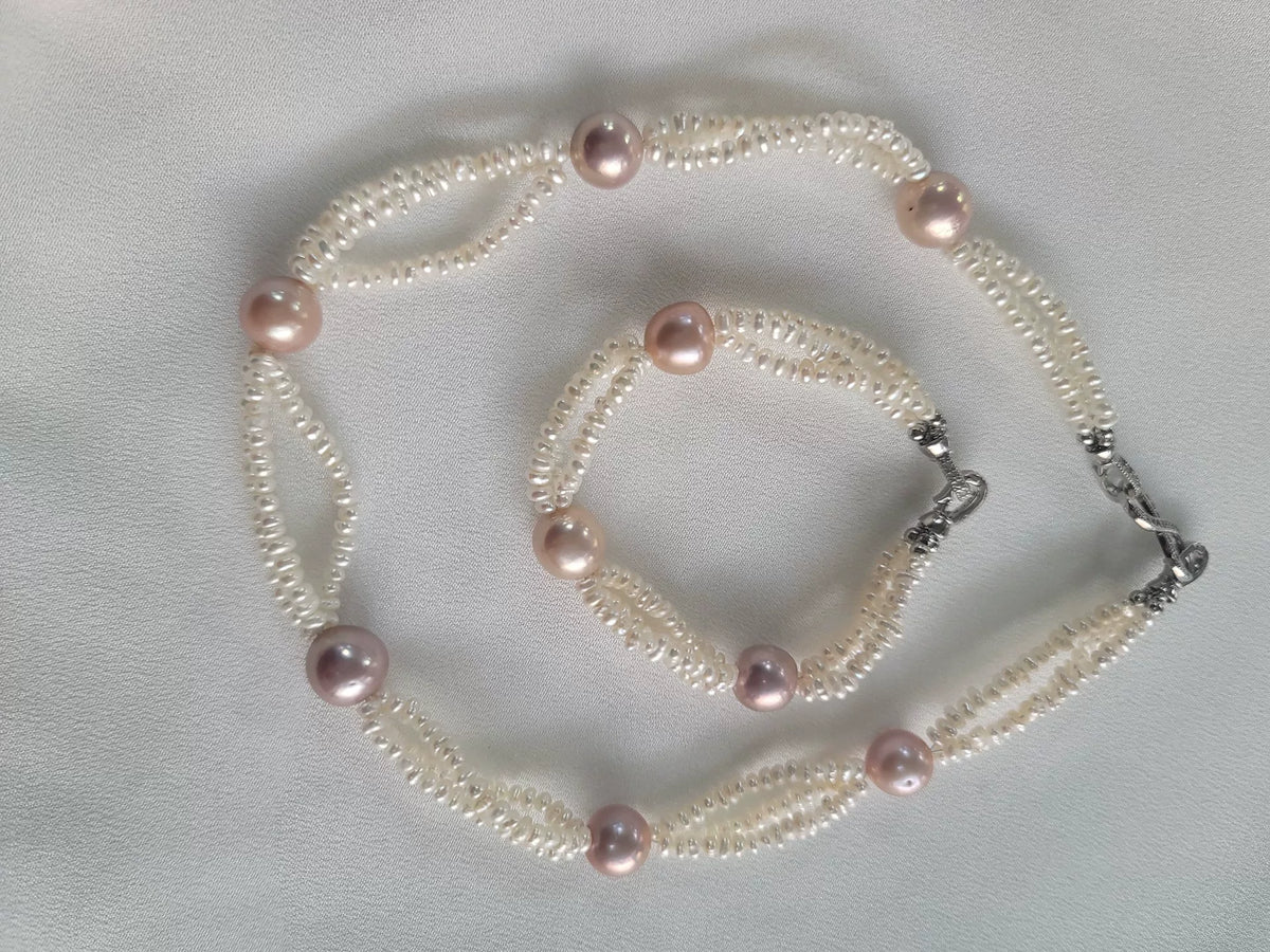 Set collana e bracciale in perle d'acqua dolce