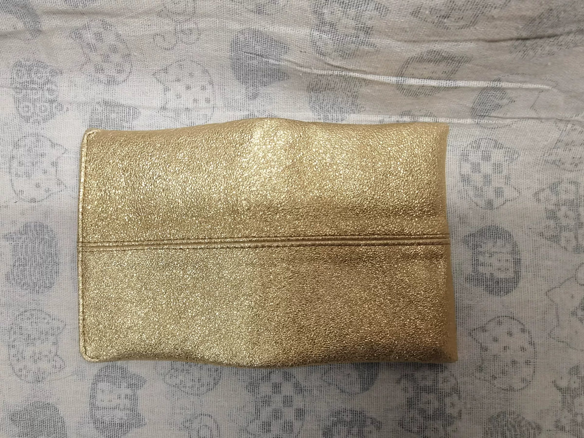 Copertina per agenda ad anelli M5 in pelle di montone oro metallico
