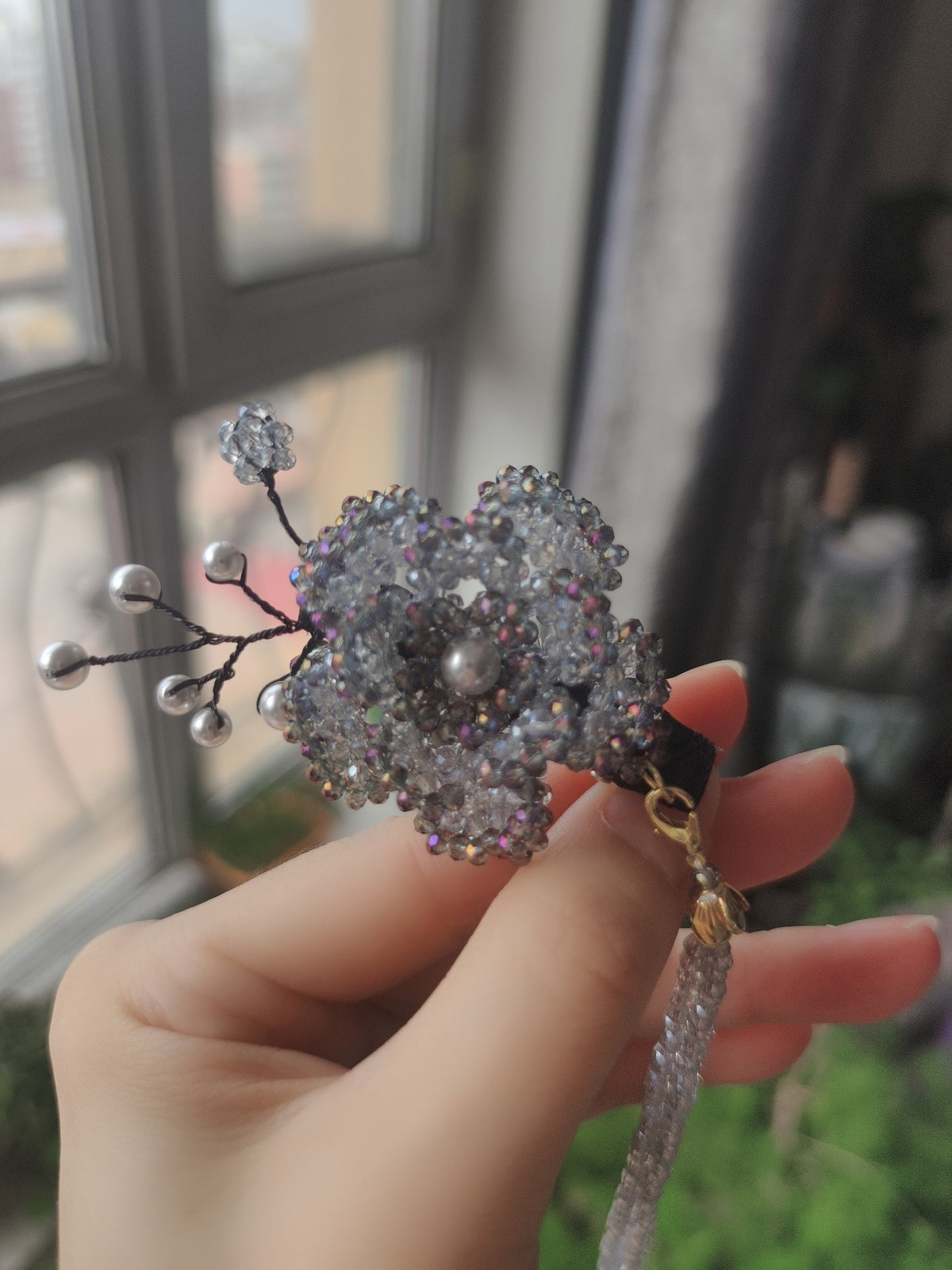 Iridescent Beaded Flower Side Hair Clip