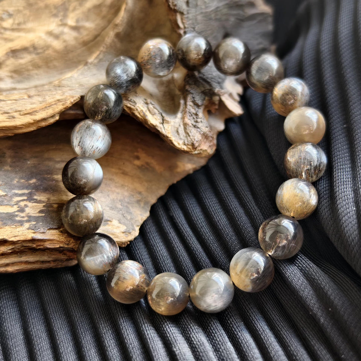 Rutilated Quartz Beaded Bracelet 10mm Cat Eye