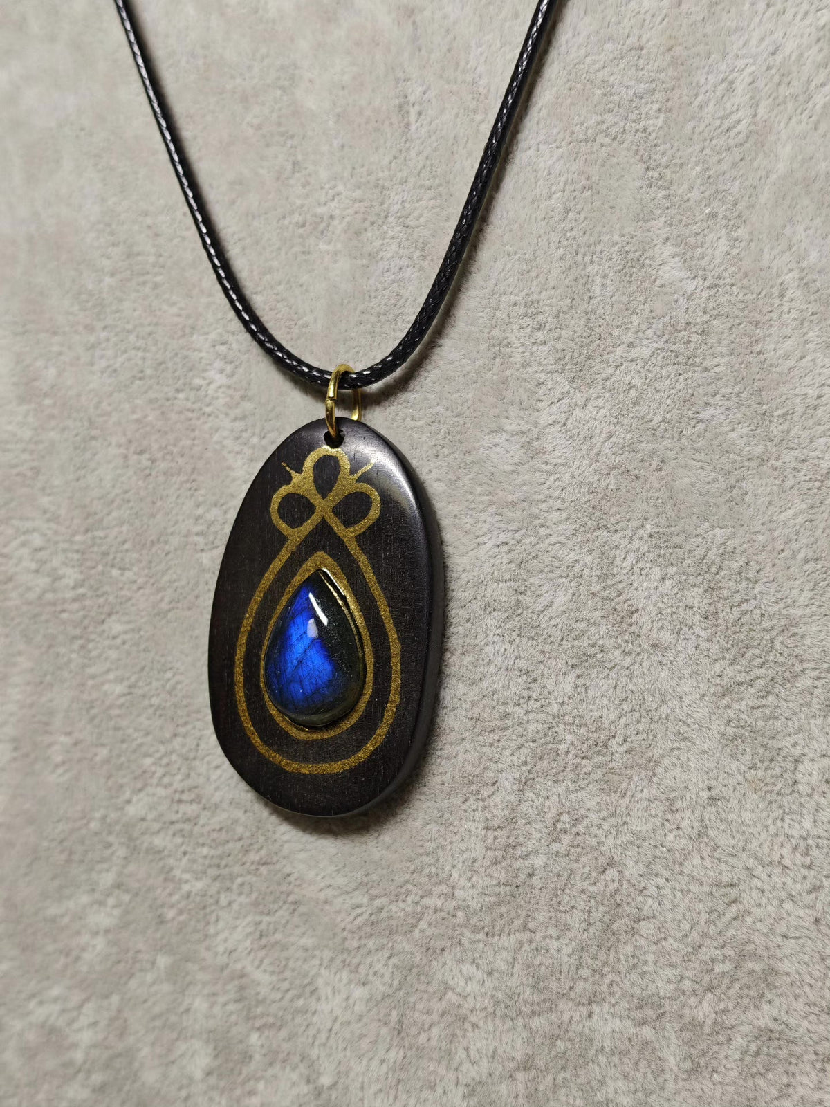 Black Ebony Labradorite Teardrop Pendant