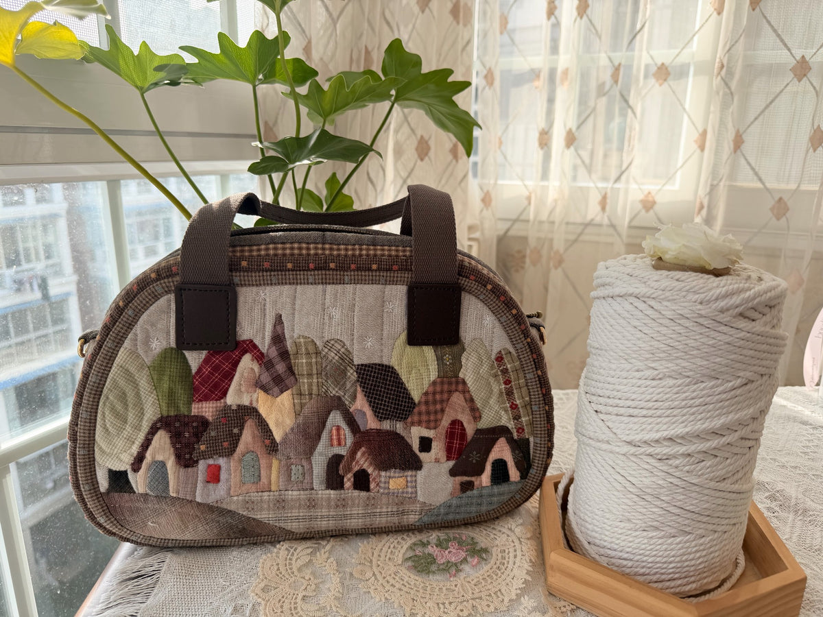 Oversized Boston Handbag med Dubbelsidig Patchwork