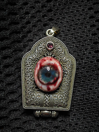 Cthulhu Eye Pendant with Hidden Compartment