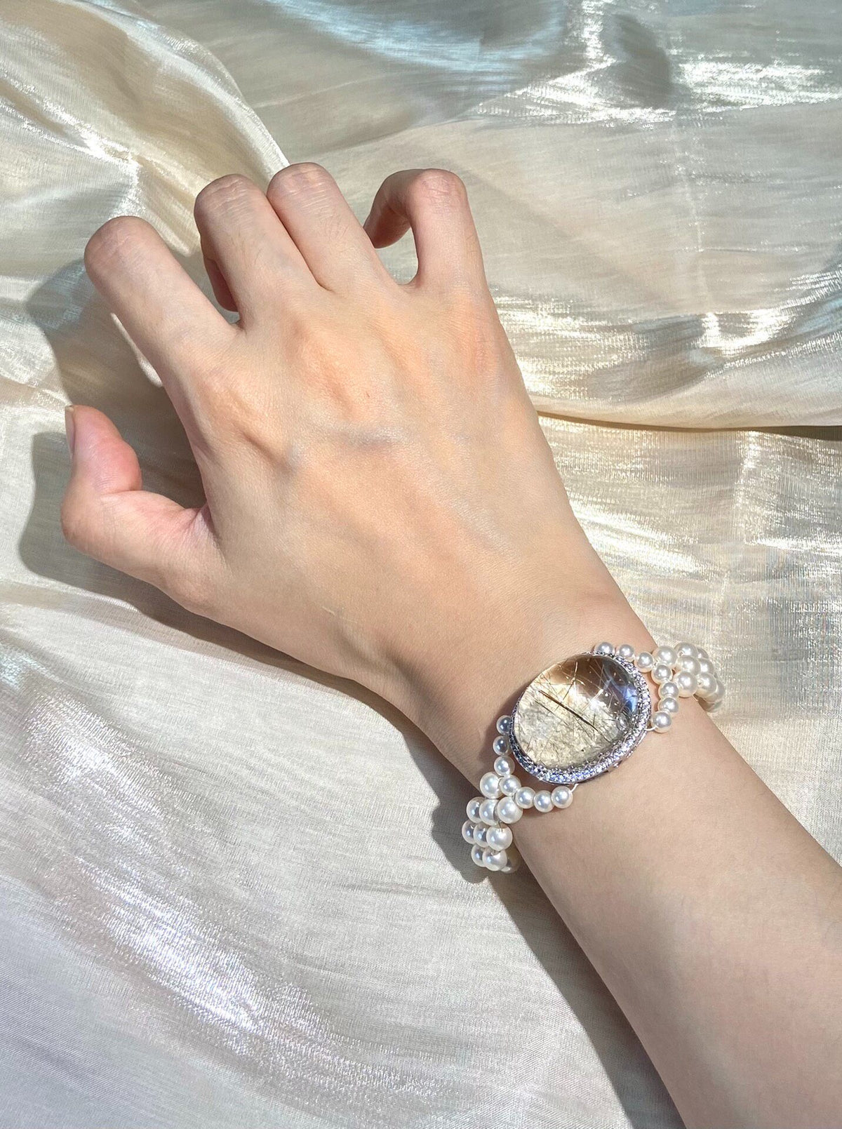White Phantom Quartz Pearl Bracelet