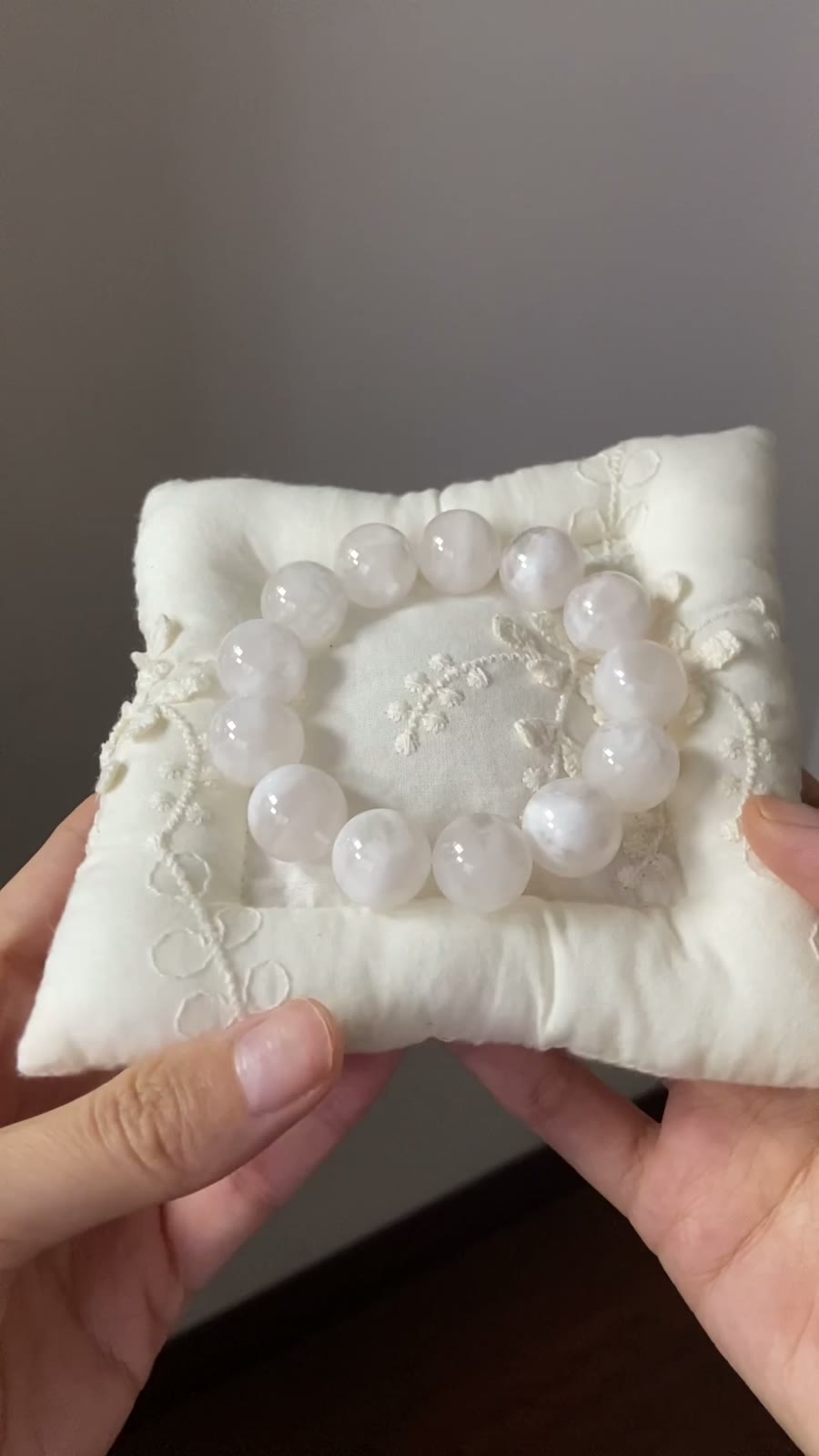 Snowflake Phantom Crystal Beaded Bracelet 15.5mm