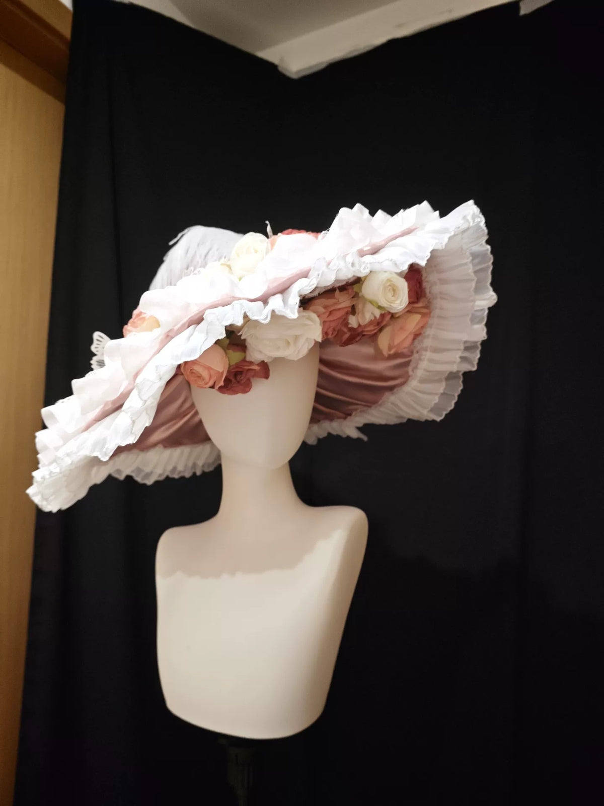 1073076794251 - Image 4