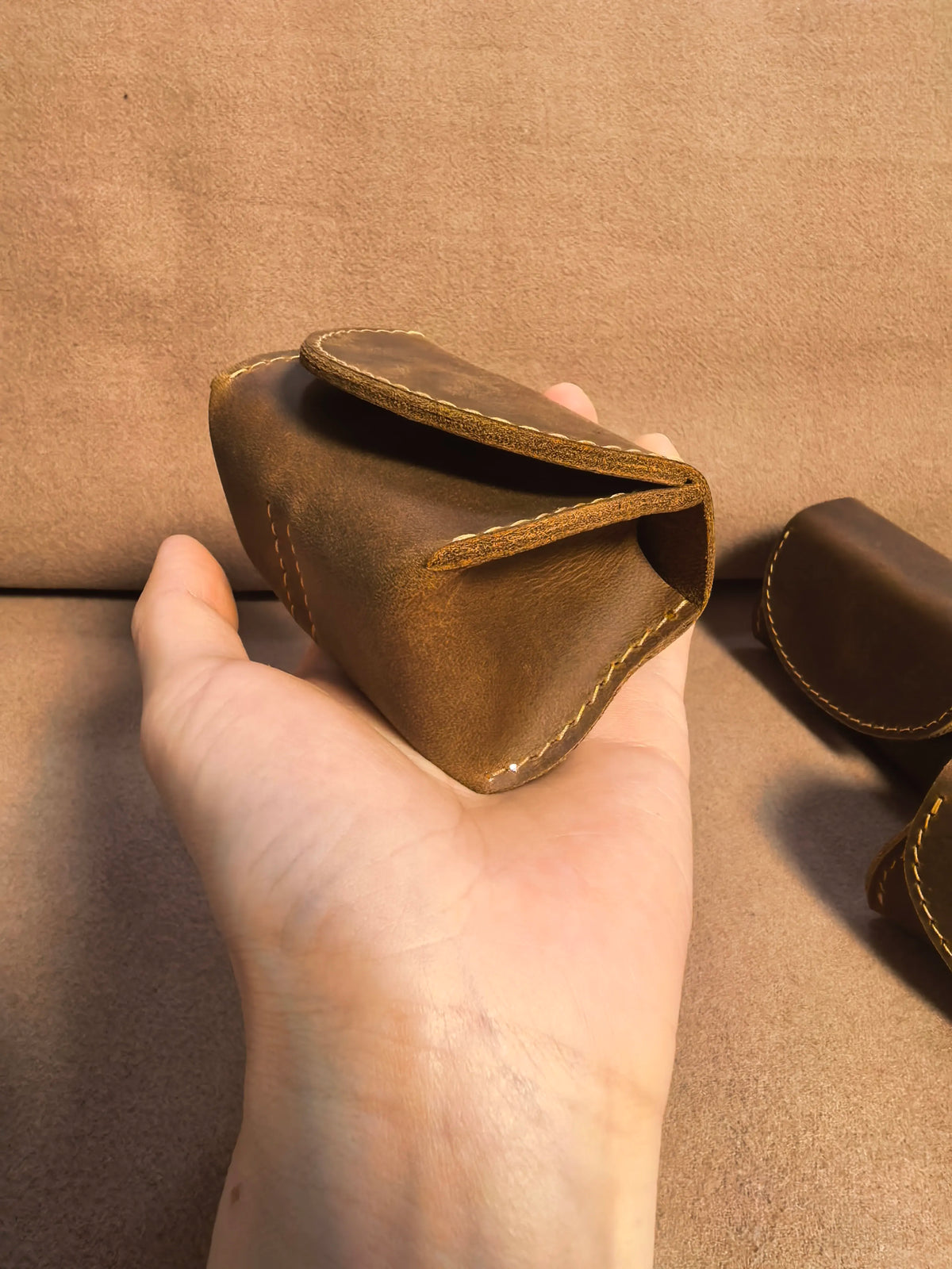Leder-Etui für Walnüsse aus Vollnarbleder