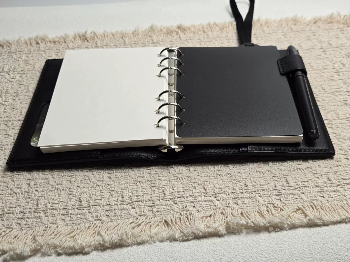 Funda para agenda plegable de cuero negro A6