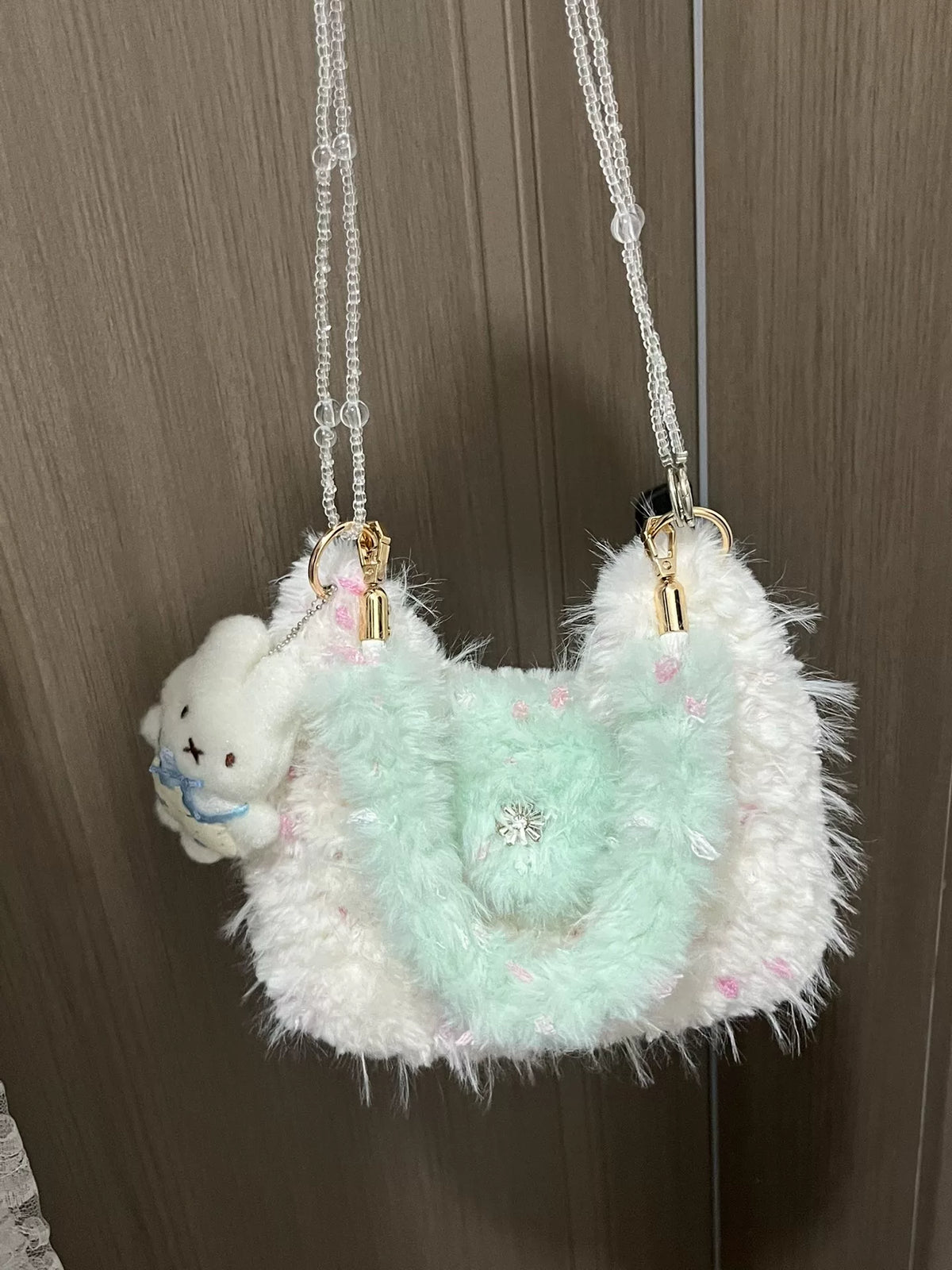 Plüsch-Umhängetasche mit Katzenohren und Perlenkette
