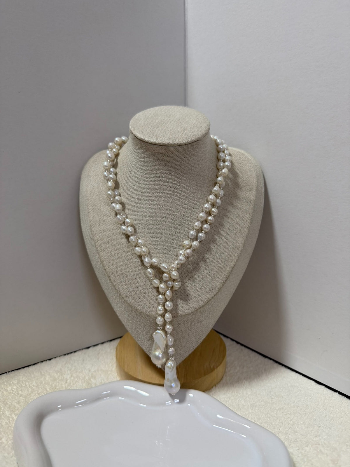 Vintage Pearl Scarf Necklace 115cm