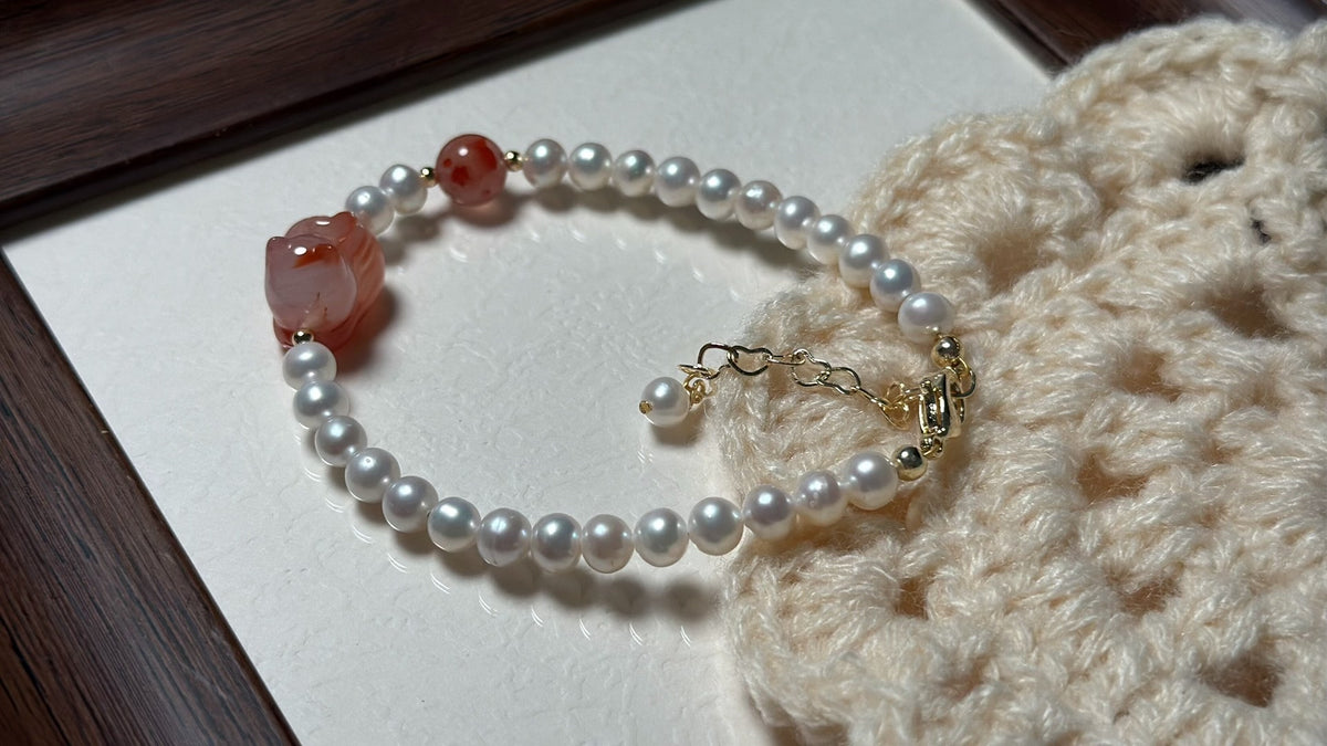 South Red Agate Cat Pearl Bracelet