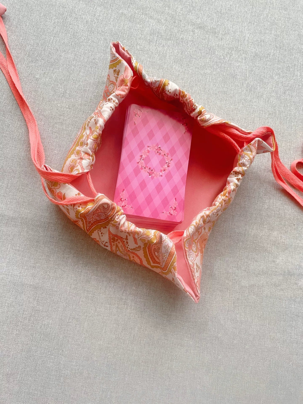 Pochetthette de cordon pour tarot en coton motif floral-paisley