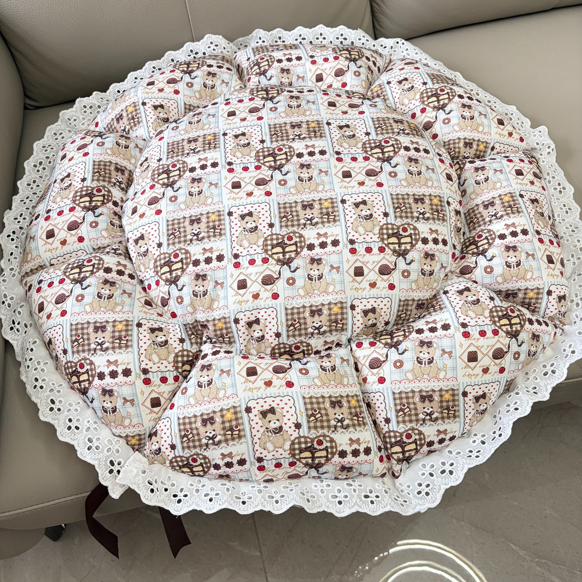 Reversible Cotton Cat Nest Bed