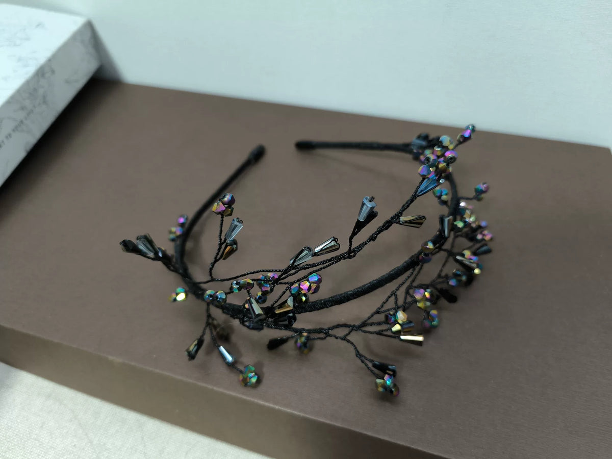 Tiara de Videira de Cristal e Fio de Cobre Feita à Mão