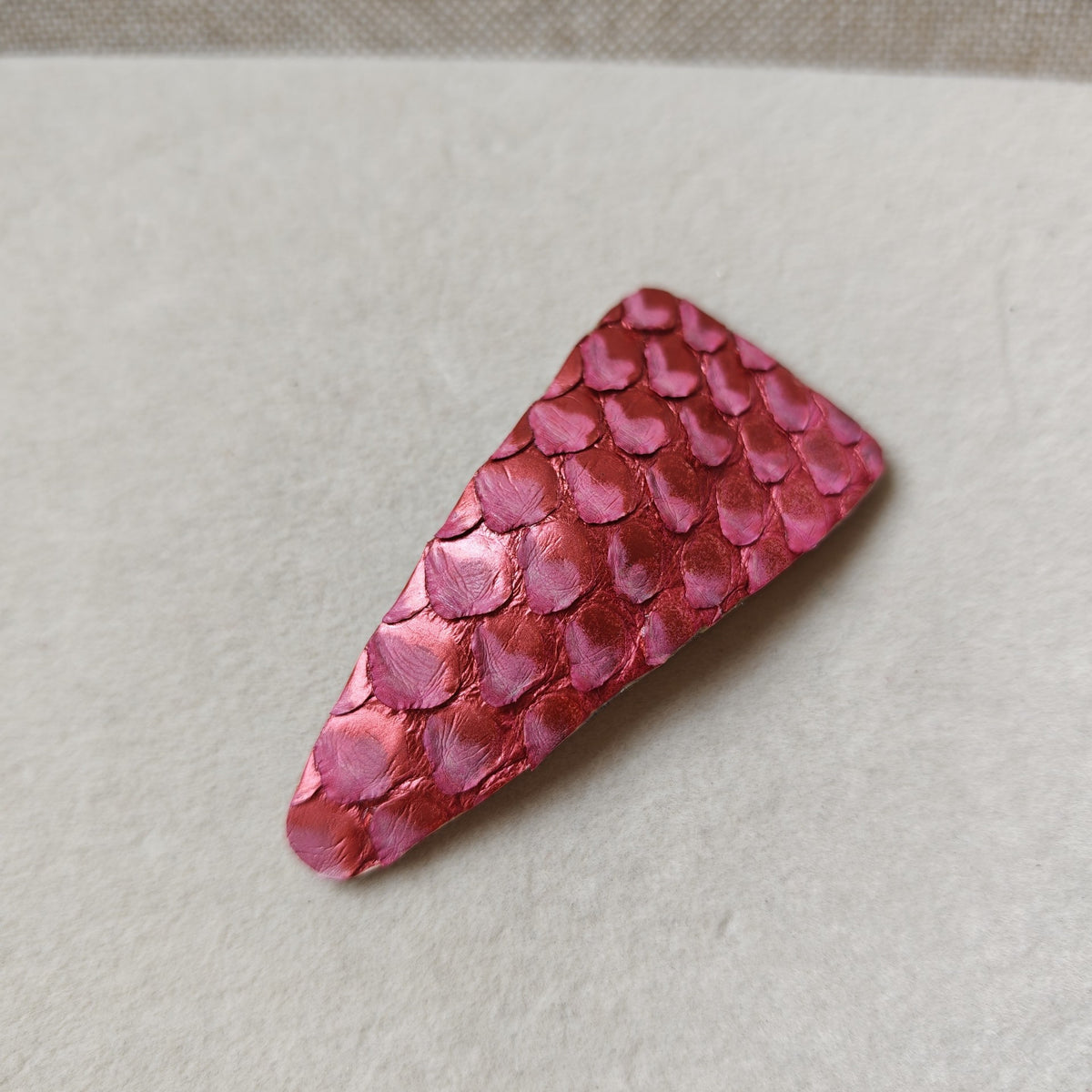 Snakeskin Hair Clips Asymmetrical Leaf Design