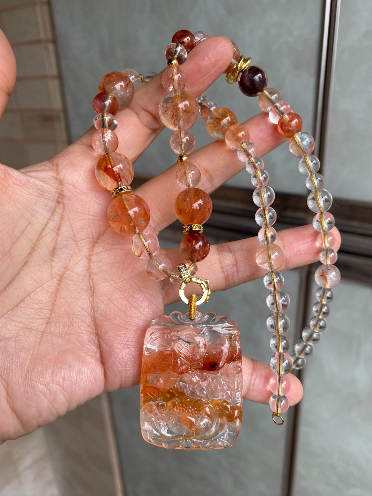 Collar de Cuarzo Gel Flower con Loto Tallado a Mano