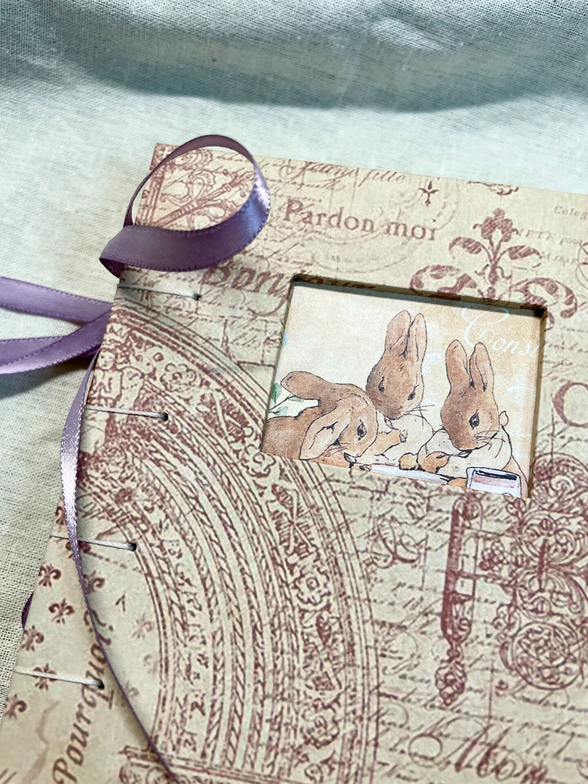 Handgefertigtes Tagebuch Peter Rabbit Bandbindung