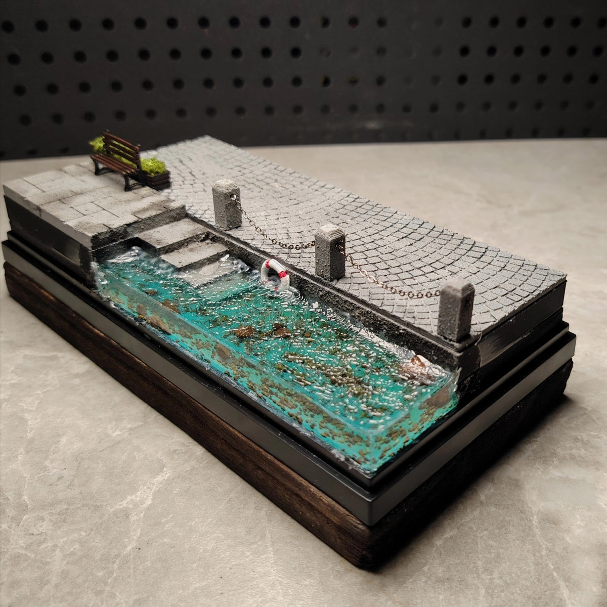 1/64 British Waterfront Diorama-Basis