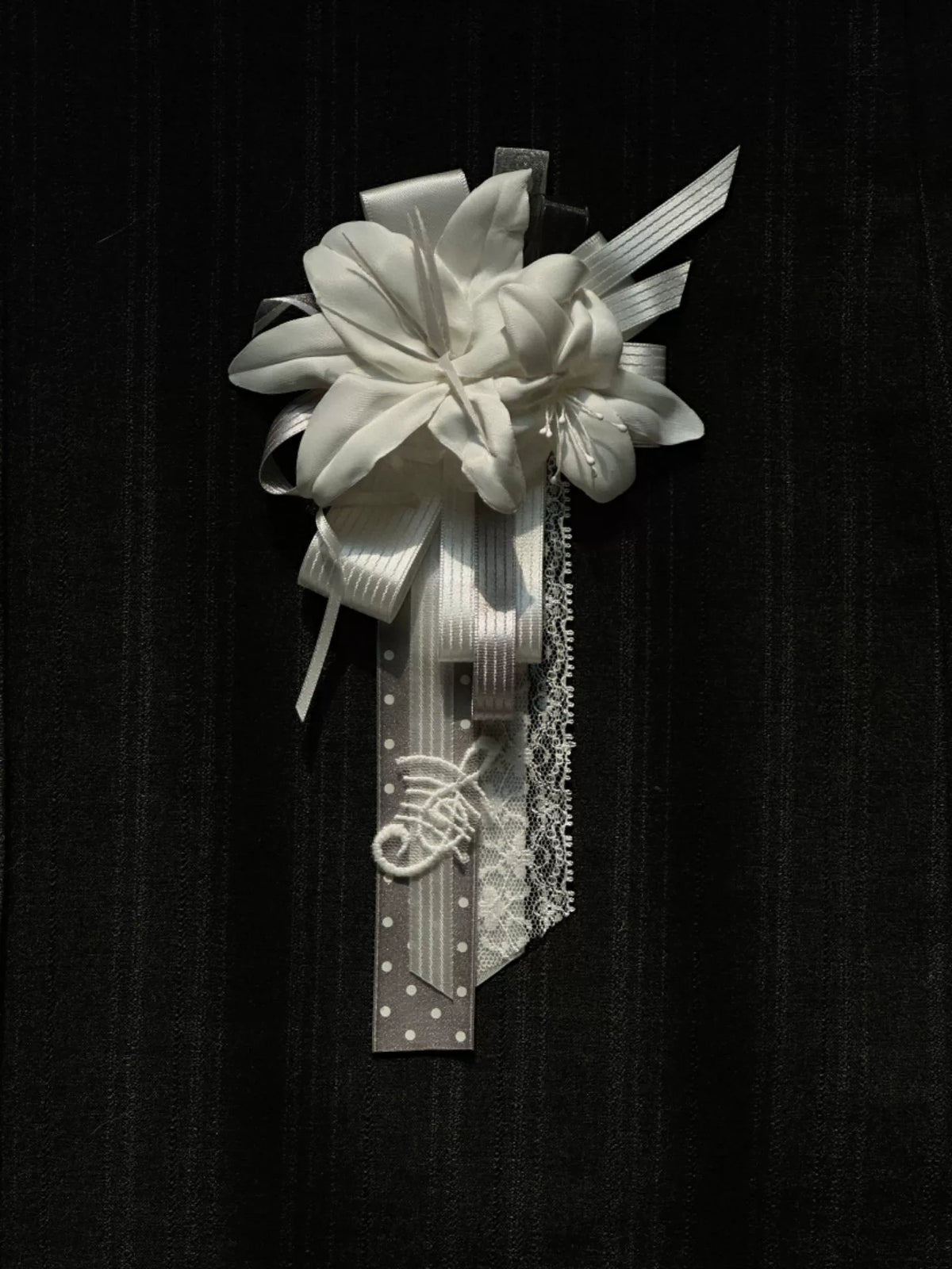 1076043609819 - Image 1