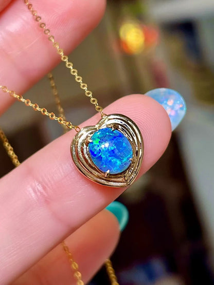 18K Gold Heart Opal Pendant 0.96ct