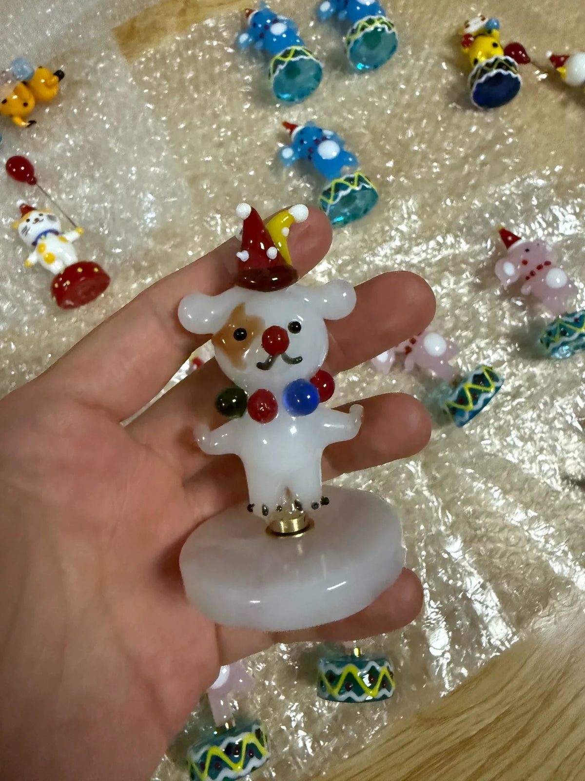 Rotating Liuli Glass Clown Dog Figurine