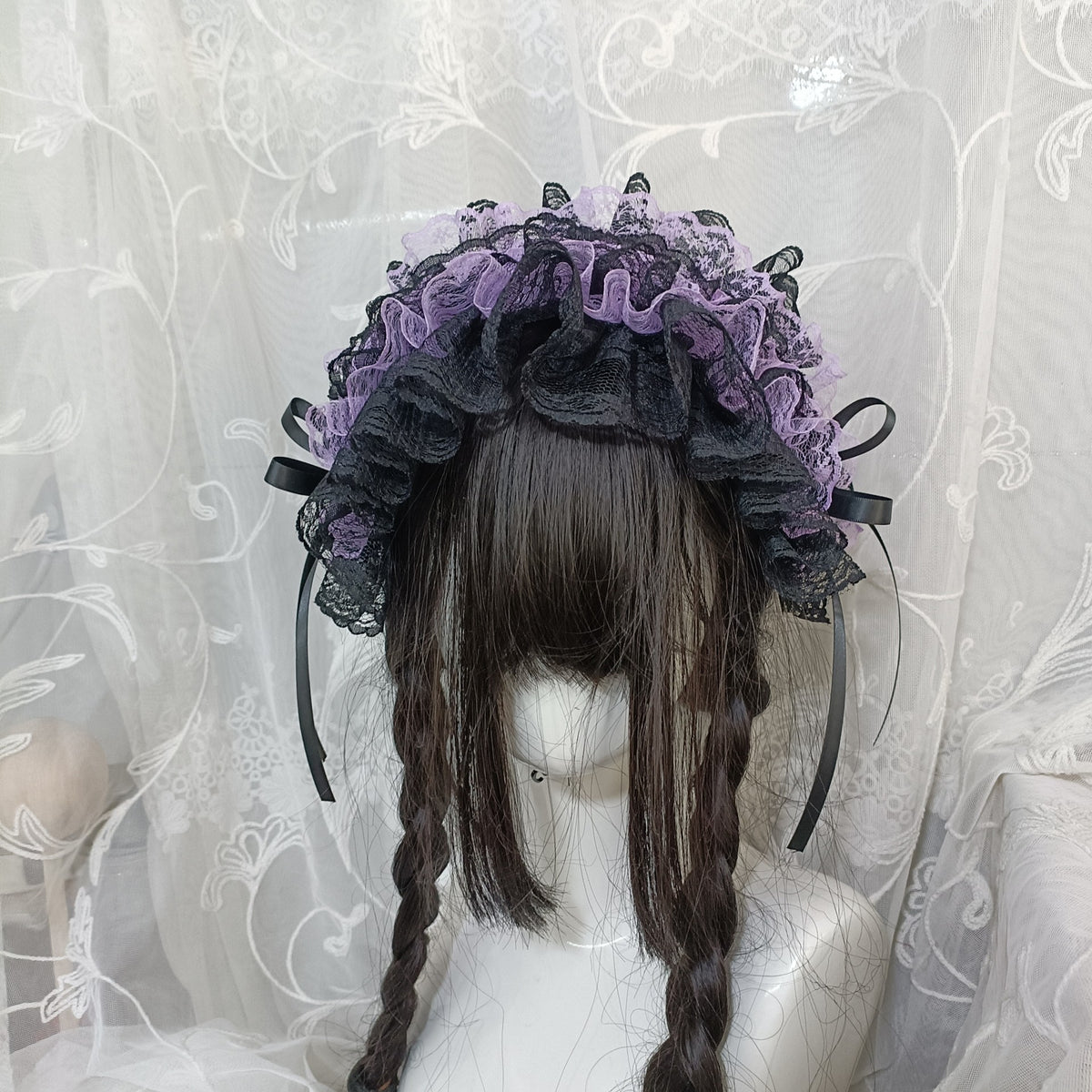 Acessório de Cabeça Bonnet Lolita de Renda Preto e Roxo
