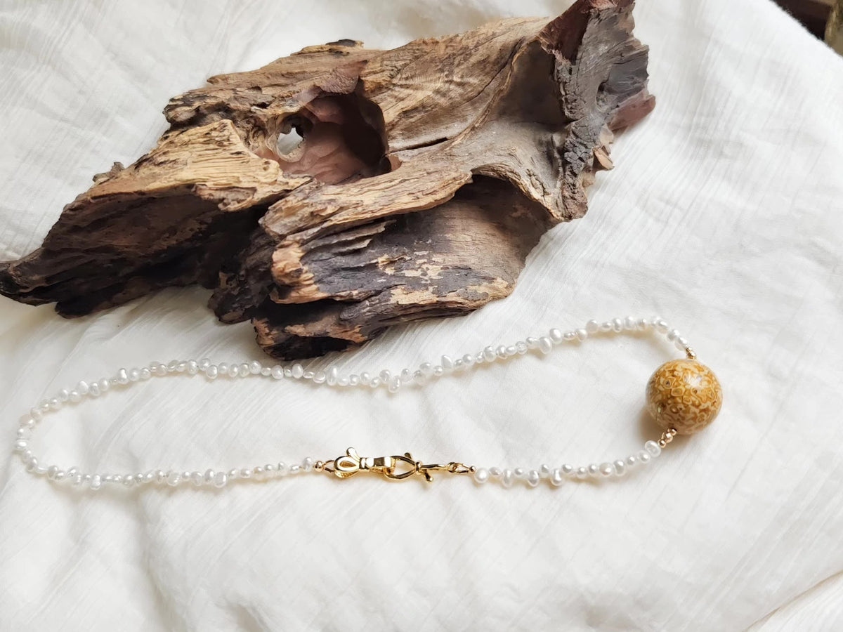 Natural Pearl Necklace with Amber Lacquer Bead