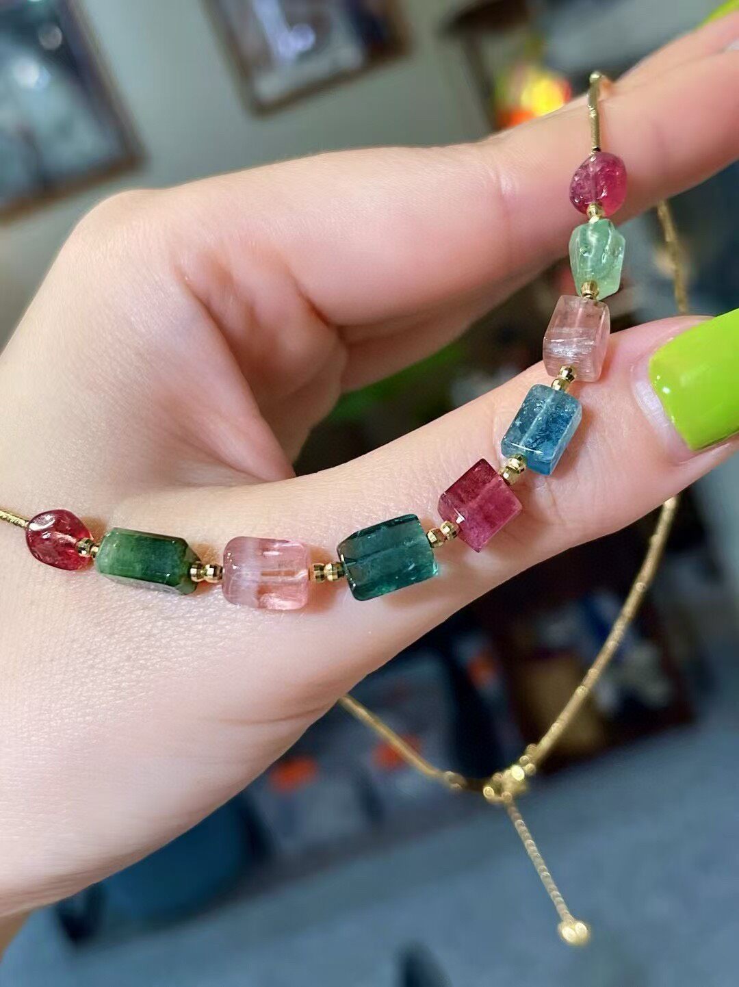 18k Gold Tourmaline Graduated Gemstone Necklace