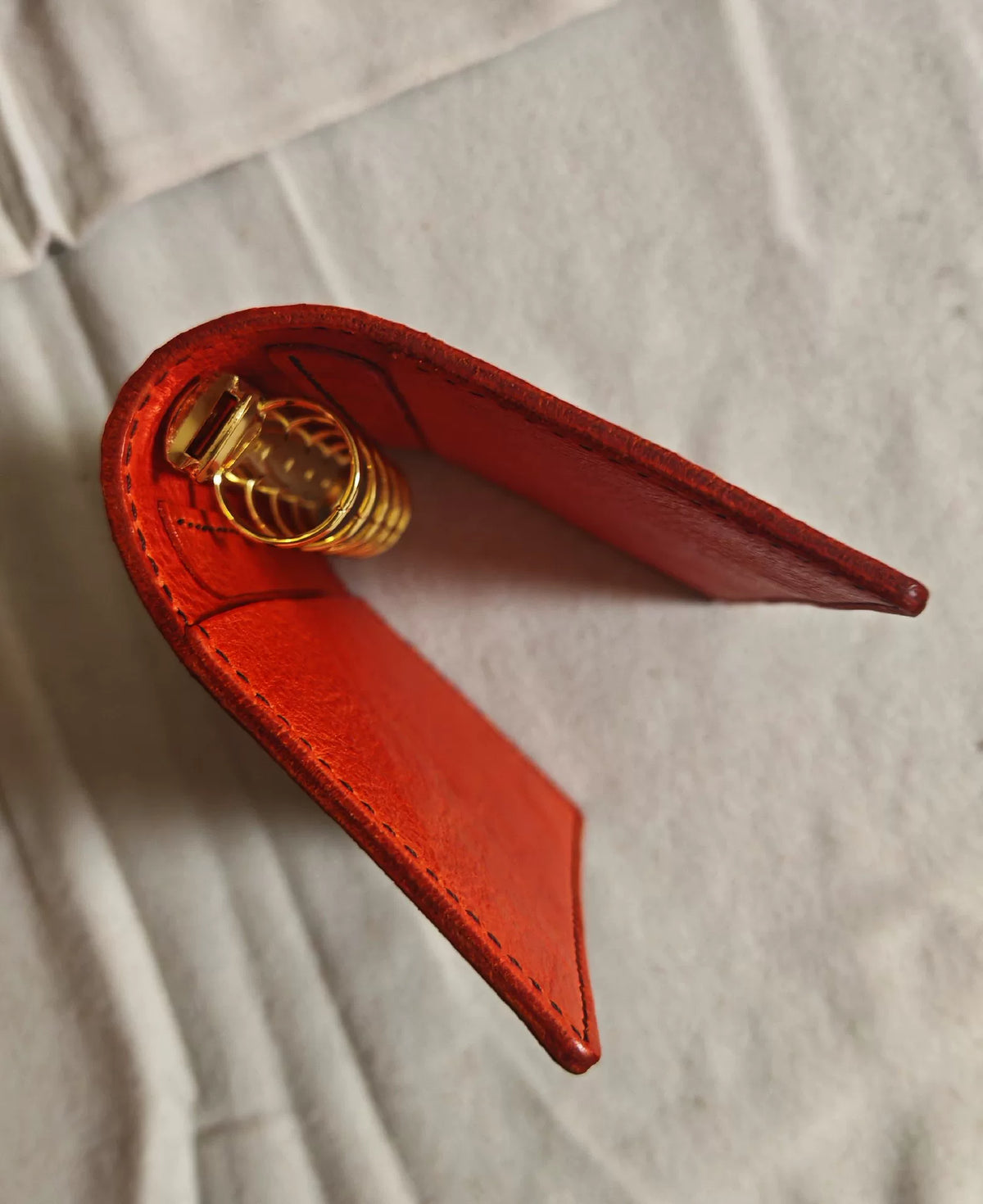 996370243199 - Image 3