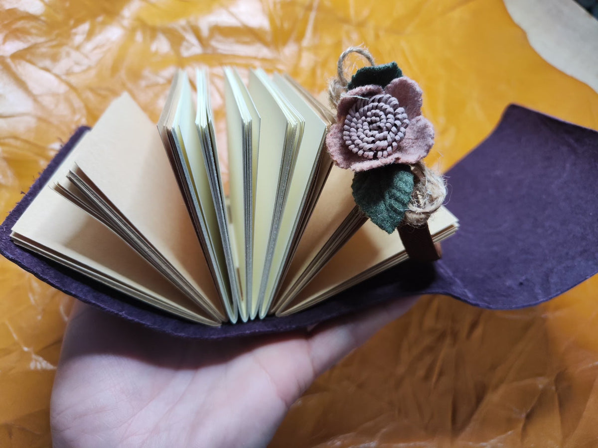 Leather Journal with Floral Tie 96 Sheets