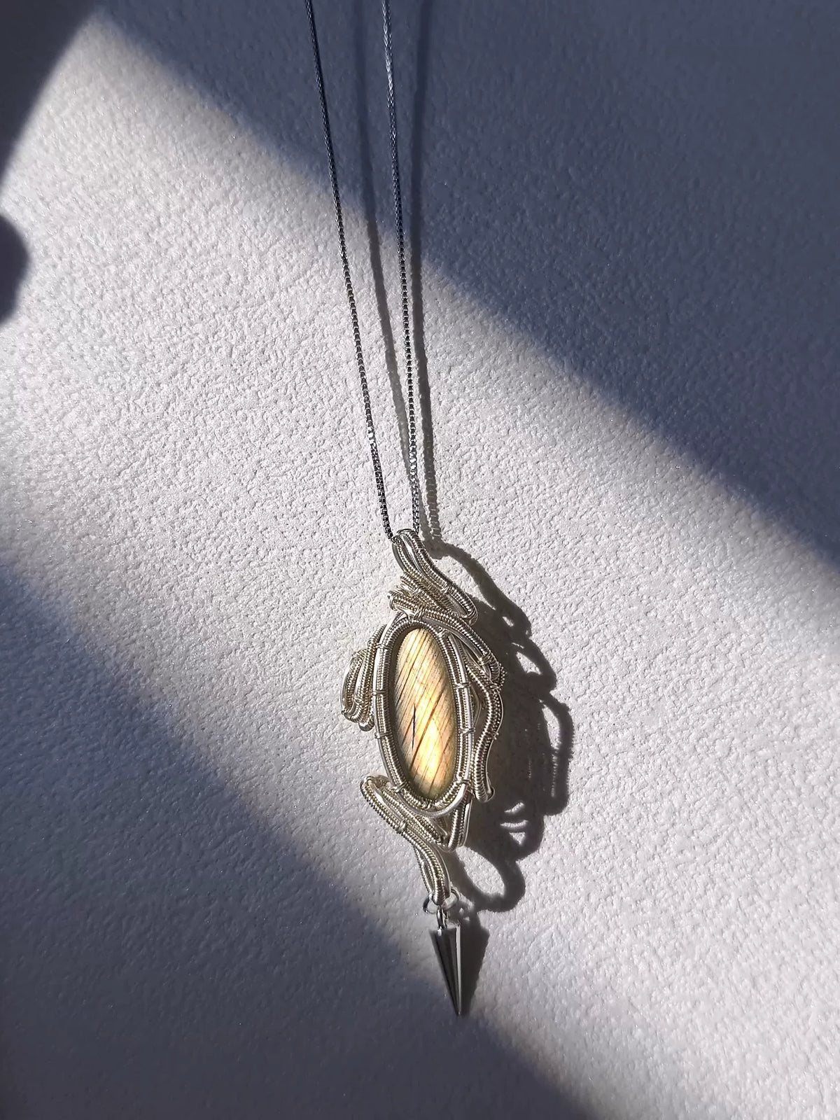 1077724589213 - Image 2