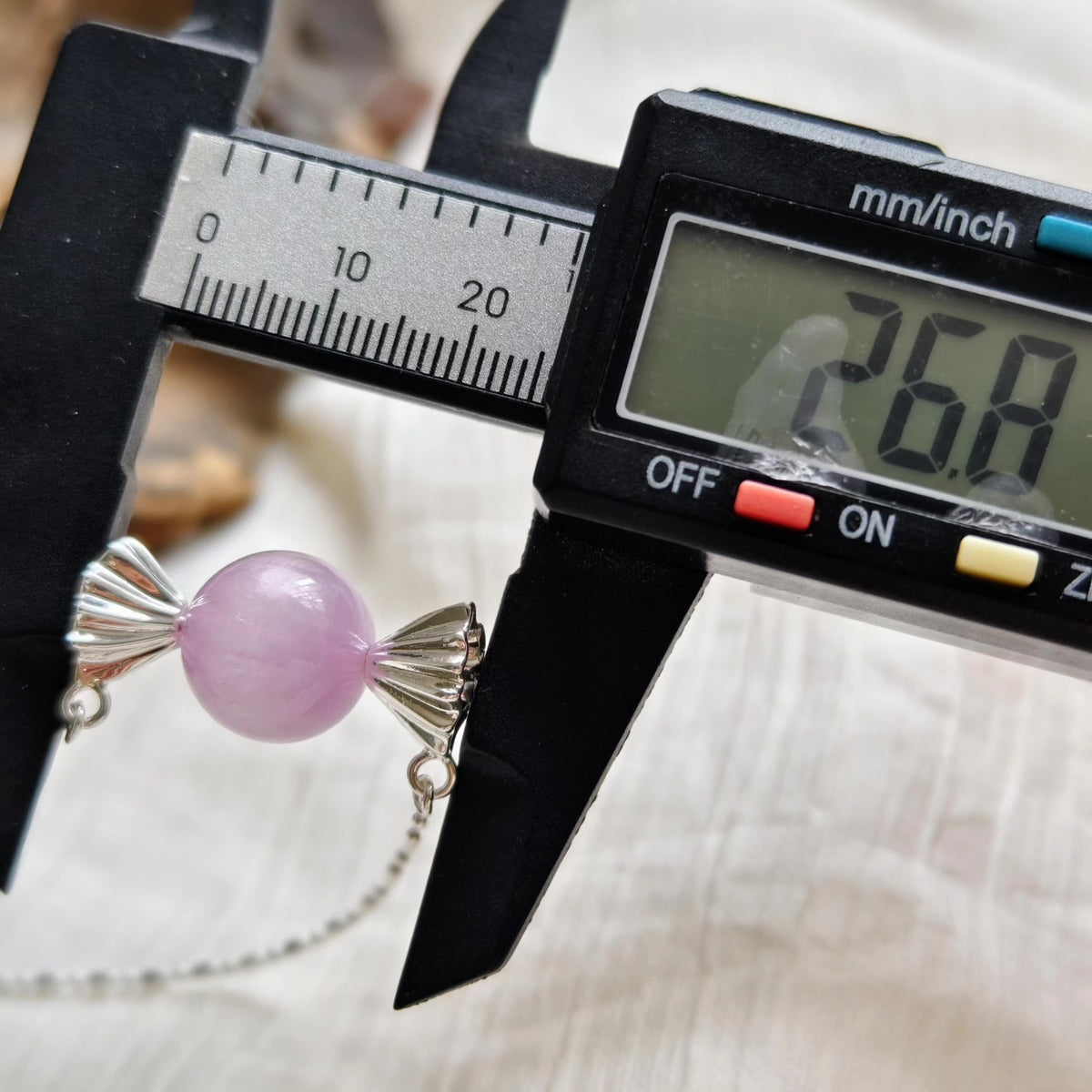 Collier Candy Kunzite avec sphère de 13 mm