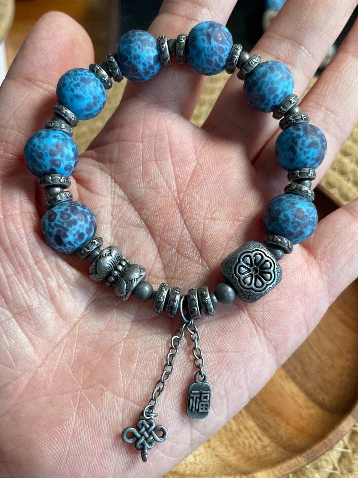 Pulseira de contas de vidro liuli azul
